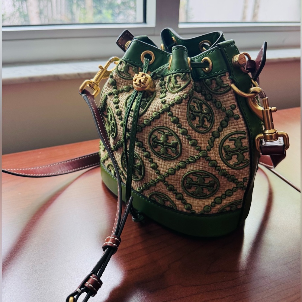 Tory Burch Green and Tan Embroidered Shoulder Bag - Picture 6 of 9